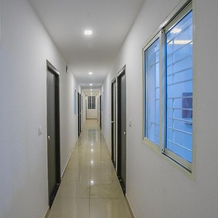 Hotel O Varcity Phi Premium Pavilion ,Above Hdfc Bank ,Near Anjaneya Temple Madiwala, Hosur Main R Бангалор Екстериор снимка